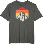 Retro Vintage Hiking Gift Outdoors Mountain Hiker T-shirt